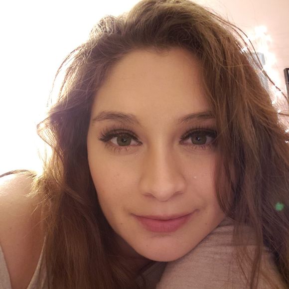 Meet your Posher, Lorrin - Picture 1 of 1